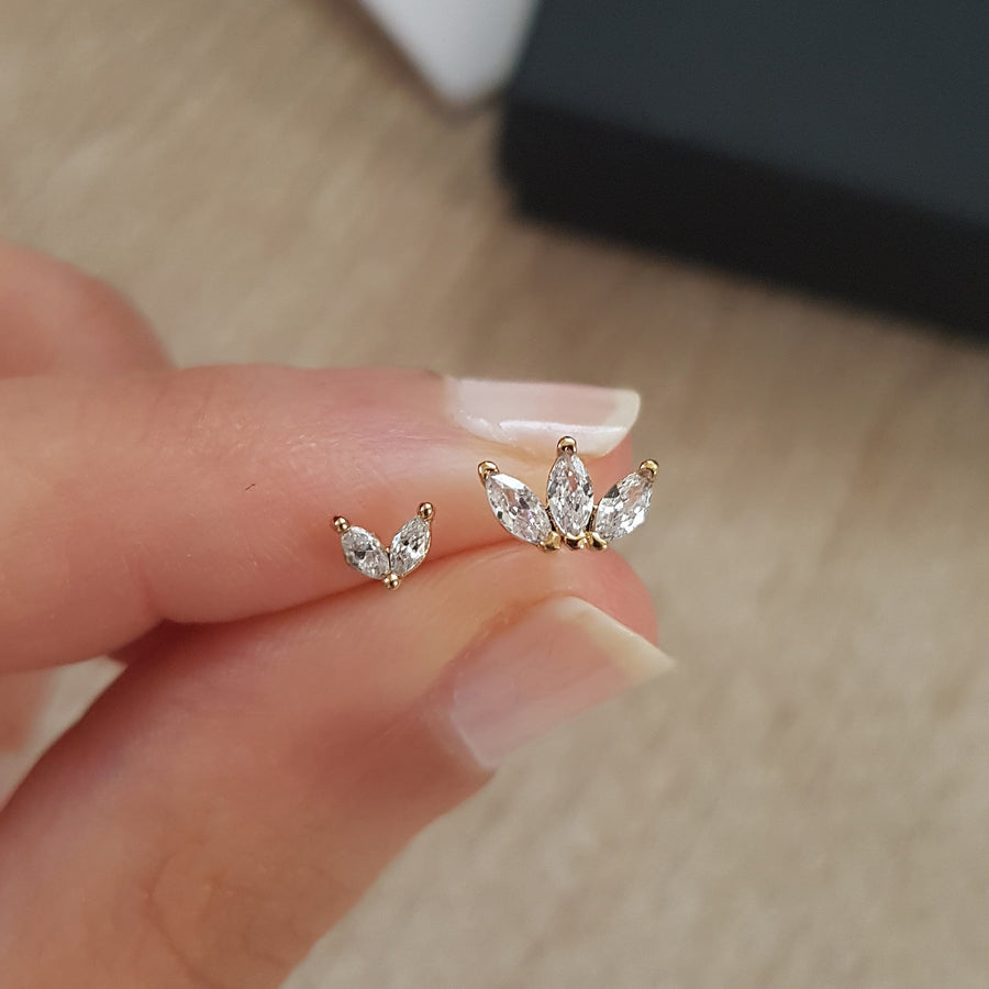 Aria stud earring