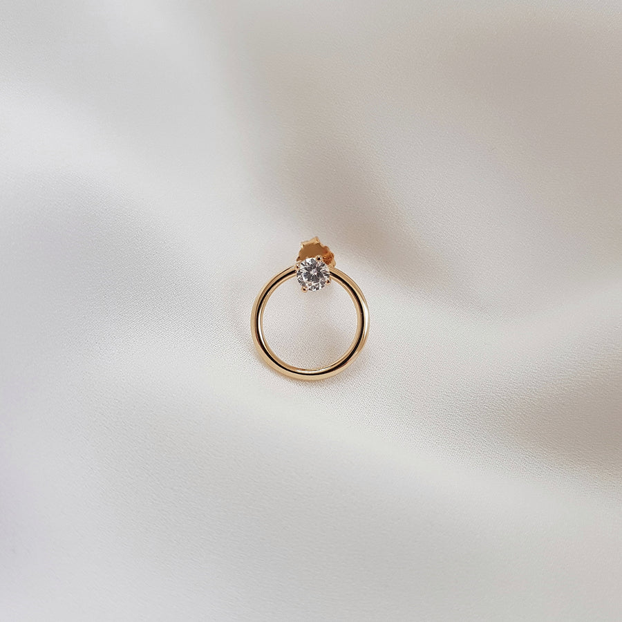 Diamond earring - Gold