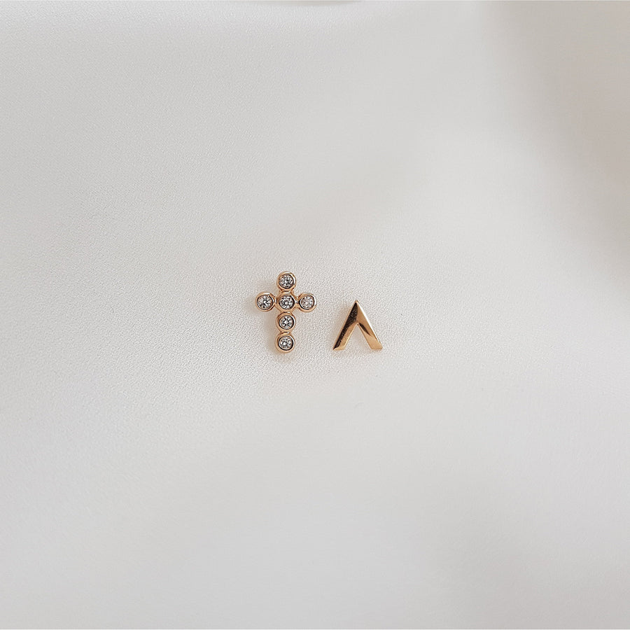 cross earring set cross stud earring v earring stud gold plated cross piercing kruis oorbellen oorring - azaliah jewelry 1