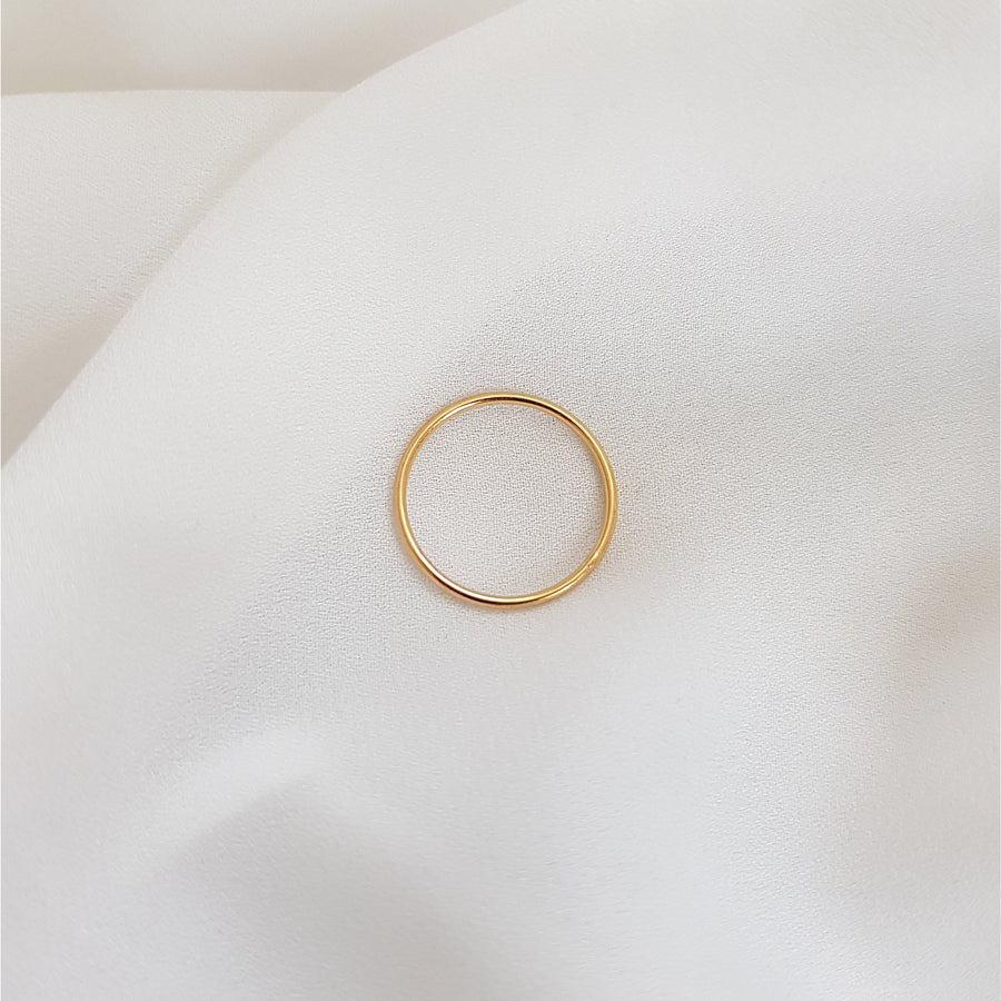 Dainty ring - Gold